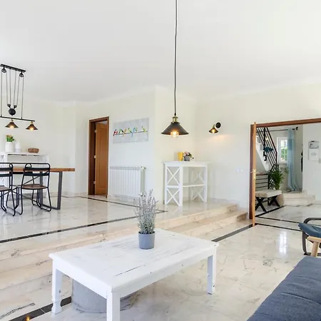 Trueby's Tapada - Amazing With Pool & Ocean View By Silver Prop 나자레